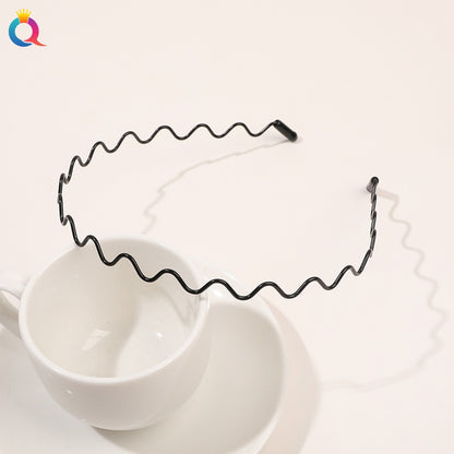 Minimal metal base facial wash hair band