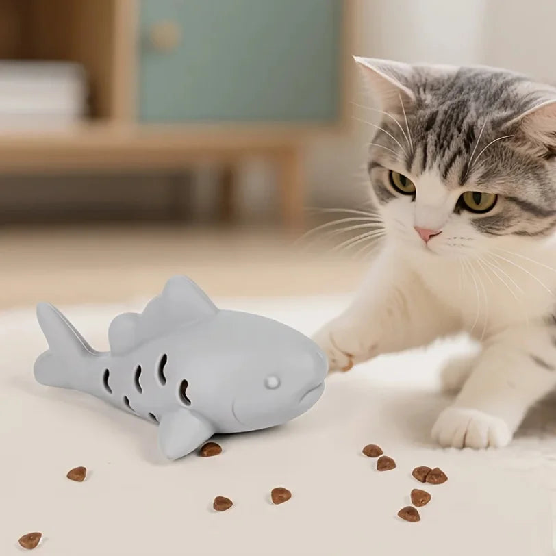 Silicone fish young cat pet teasing cat gnawing and hiding food